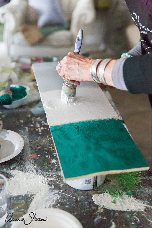 Introduction to the Annie Sloan Method for Chalk Paint : Saturday 11 May 2024 at 1PM
